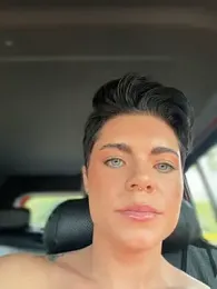 LukeLouHarvey webcam stripchat model stream image