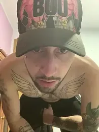 robeertiito webcam model stream image