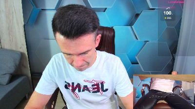 HenryGarret webcam model stream image