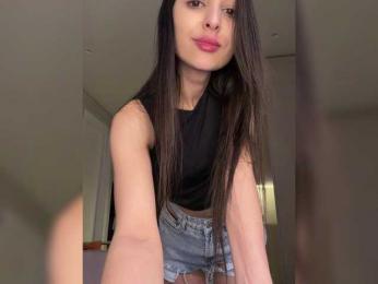 MolliKiana webcam model stream image