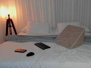 winedams webcam model stream image