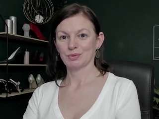 viviankiss webcam model stream image