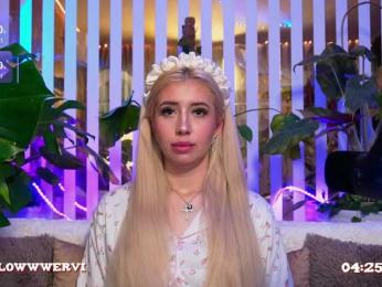 FlowwwerGirl webcam bongacams model stream image