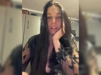 Potifays webcam model stream image