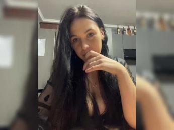 Potifays webcam model stream image