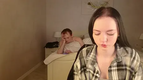 WeksaMur webcam stripchat model stream image