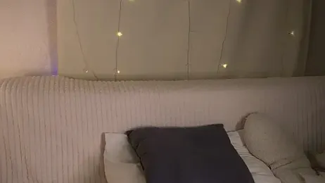 AnnyBangs webcam model stream image