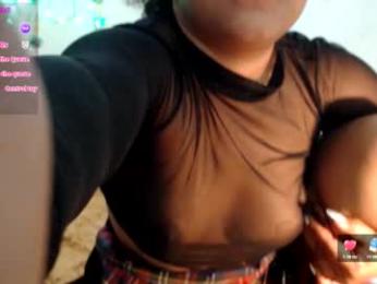 suggabrown_ webcam model stream image