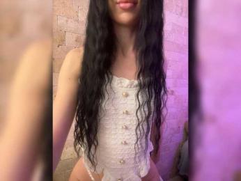 OhHoney webcam bongacams model stream image