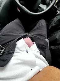 ikeike-kun webcam stripchat model stream image