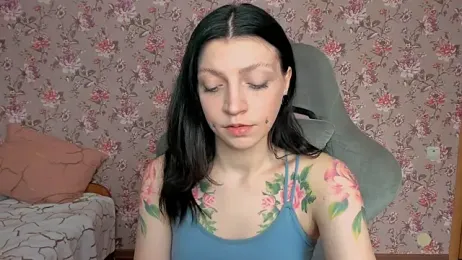 LolaRozzie webcam stripchat model stream image