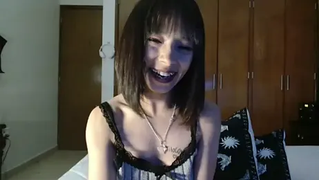 MINI_Petite webcam model stream image