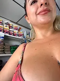 sammyqueenx21 webcam model stream image