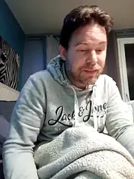 tom_sauwer webcam stripchat model stream image