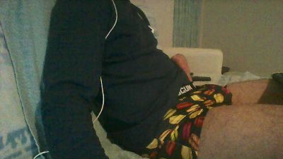 Pikarti webcam model stream image