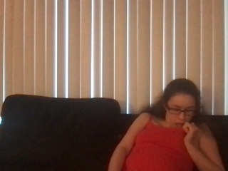 Lucy Allison webcam model stream image