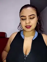 Sexxxy_Lau webcam model stream image