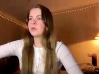 Marci Hutley webcam model stream image