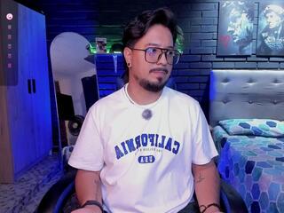 David Starrs webcam flirt4free model stream image