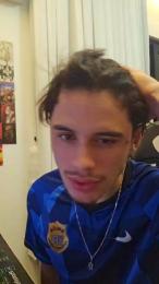 Vinyyan webcam model stream image