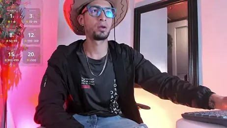 DrakeNeumann webcam model stream image