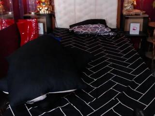 Brittany Blondeshell webcam model stream image