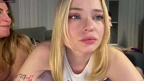 dollfromvenus webcam stripchat model stream image