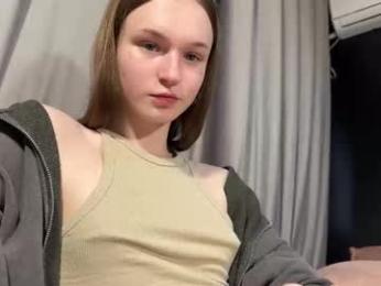 nloraaa webcam chaturbate model stream image