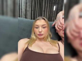 Love-vibe webcam bongacams model stream image