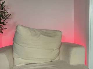 rainsworlddd webcam model stream image