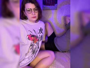 Babeanast webcam bongacams model stream image