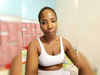 Kimmturner webcam bongacams model stream image