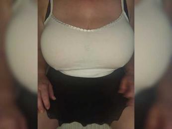 Alenka_Tigra webcam model stream image