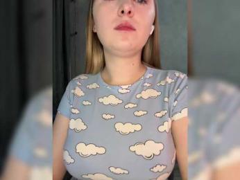 AlinaRay webcam bongacams model stream image