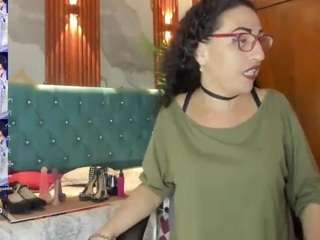 asherat webcam model stream image