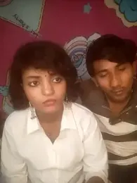 Freakingromance webcam model stream image