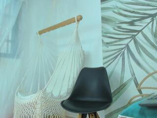 Mila Deline webcam model stream image