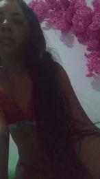 luara16 webcam model stream image