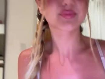 dreamyylilah webcam model stream image