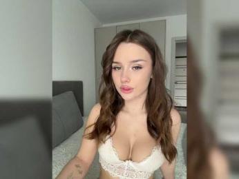 Tati16 webcam bongacams model stream image