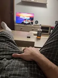 idhemo webcam stripchat model stream image