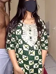 riya190 webcam model stream image