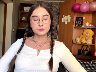 Shu Broscious webcam flirt4free model stream image