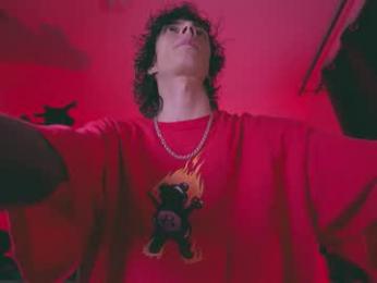 olliver___y webcam model stream image