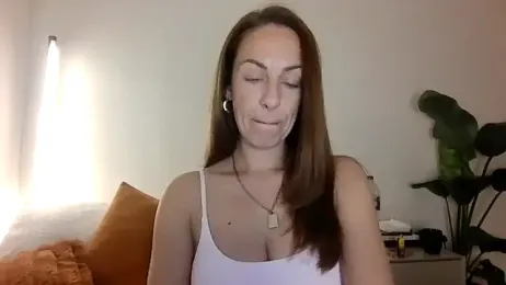 Edenfox- webcam model stream image