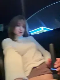 -AngelAri- webcam stripchat model stream image