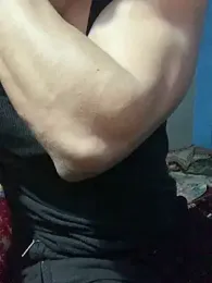 veilofstrength webcam stripchat model stream image