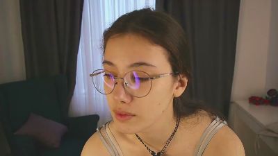 AlmedaLeos webcam cam4 model stream image