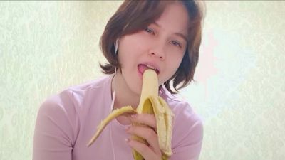 CarlaGuridi webcam model stream image