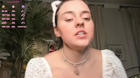 ThelmaJusto webcam stripchat model stream image